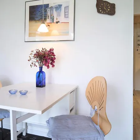 2 Person In Nexo-by Traum * Neksø